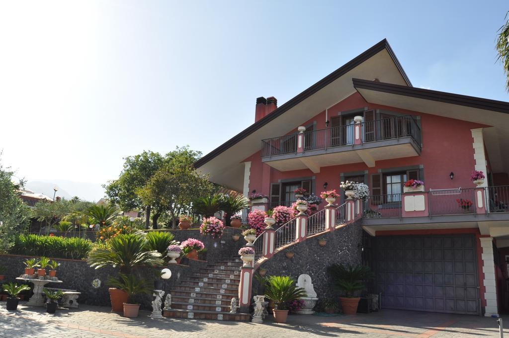 Villa Esclusiva Con Piscina Privata E Vista Etna Zafferana Etnea Bilik gambar