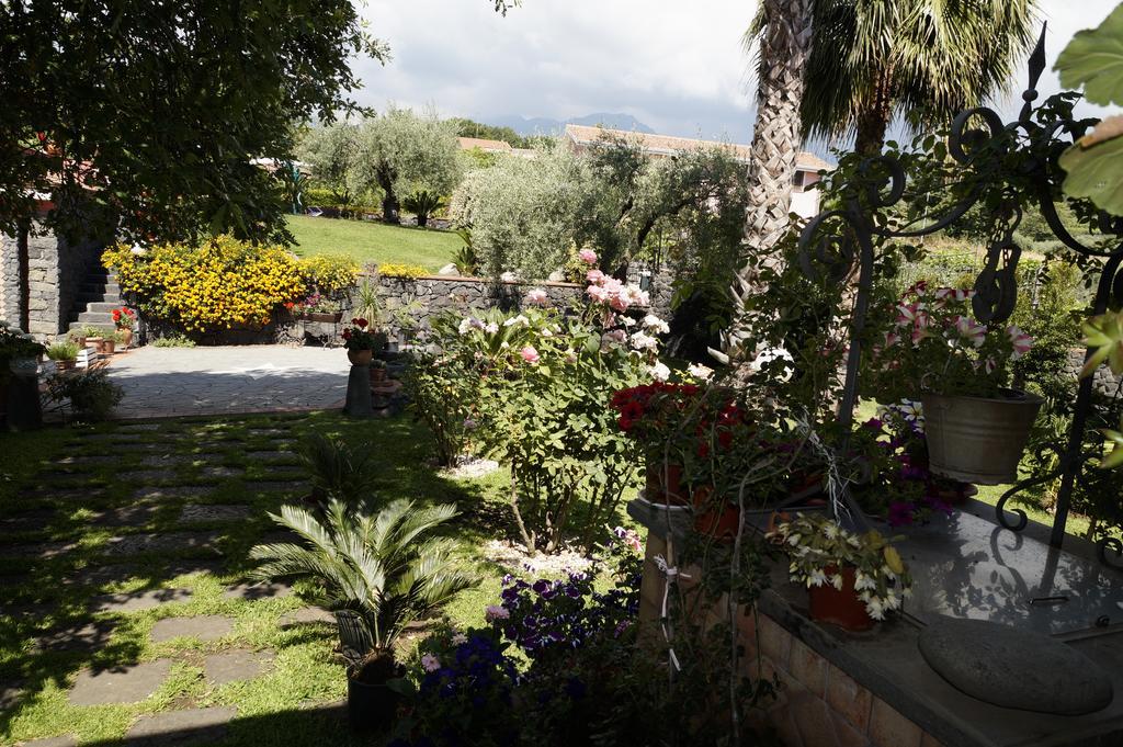 Villa Esclusiva Con Piscina Privata E Vista Etna Zafferana Etnea Luaran gambar