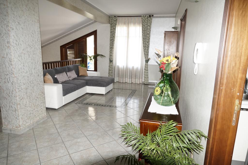 Villa Esclusiva Con Piscina Privata E Vista Etna Zafferana Etnea Luaran gambar