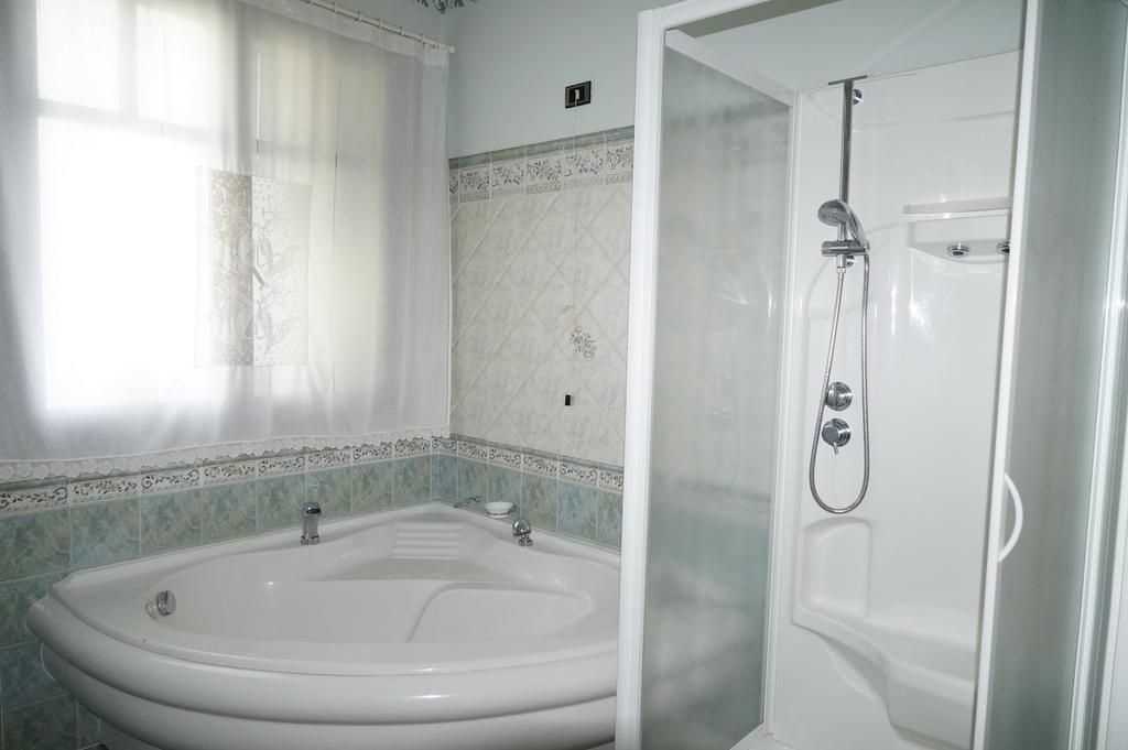 Villa Esclusiva Con Piscina Privata E Vista Etna Zafferana Etnea Luaran gambar