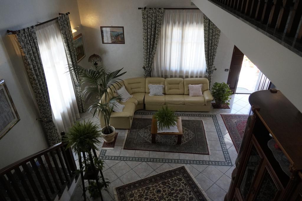 Villa Esclusiva Con Piscina Privata E Vista Etna Zafferana Etnea Luaran gambar
