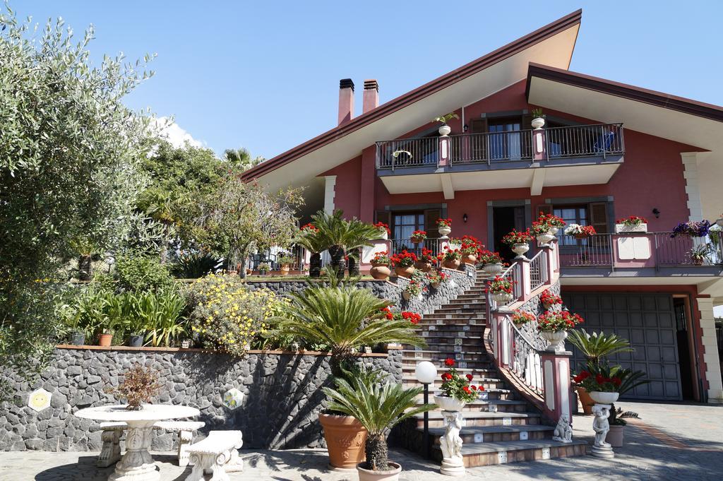 Villa Esclusiva Con Piscina Privata E Vista Etna Zafferana Etnea Luaran gambar